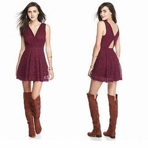 Free People Lovely in Lace Red Mini Dress With Back Cut Out Womens Size Medium - Picture 3 of 9